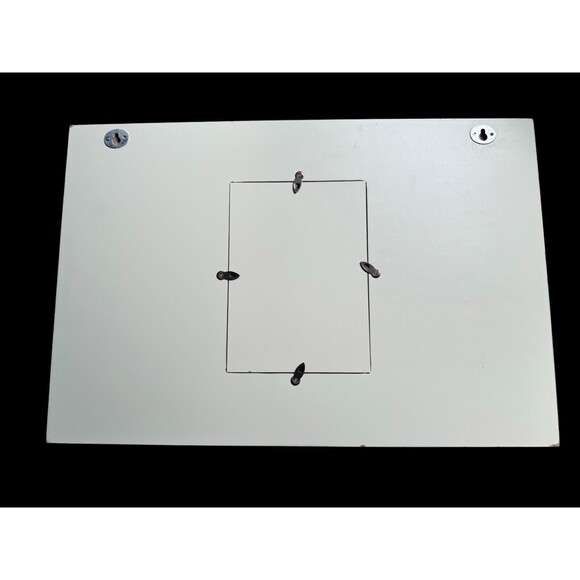 VTG WALL HANGING AMERICAN FLAG PICTURE FRAME KEY HOLDER STARS & STRIPES RUSTIC - Picture 2 of 12